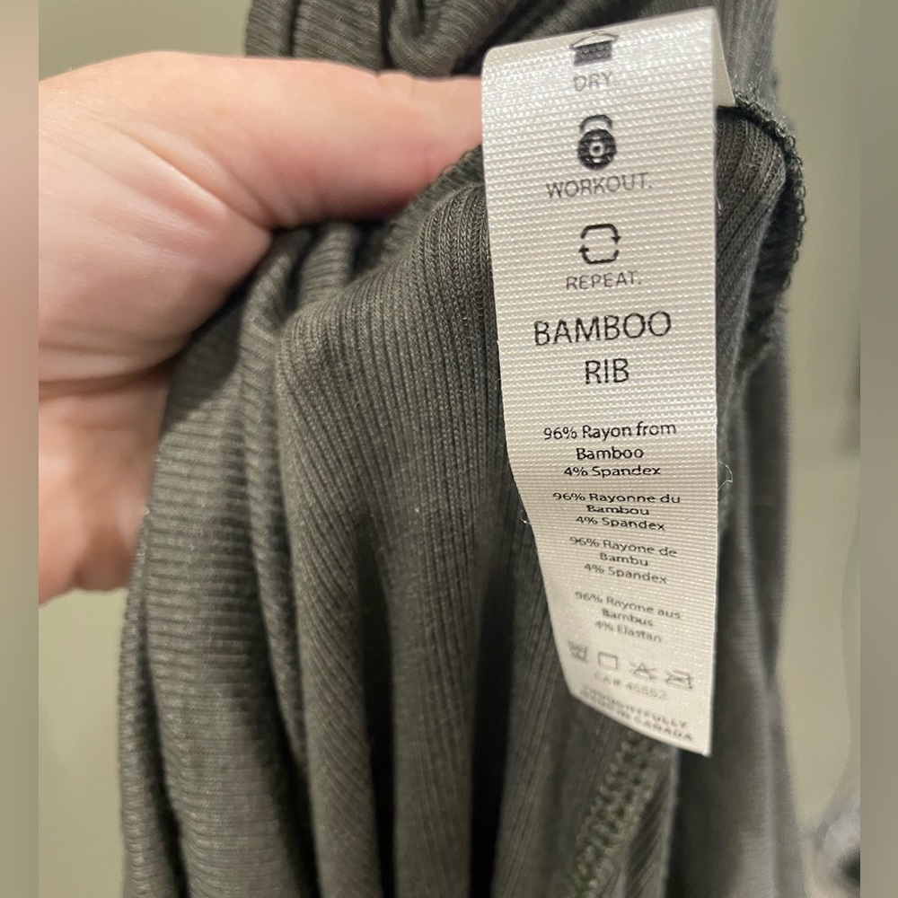 Tonic Active / Amsonia bamboo green long sleeve with cowl hood size small - Picture 6 of 8